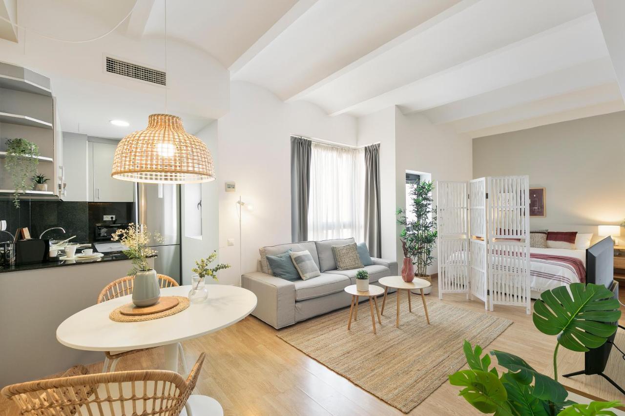 Click&Flat Sugranyes Apartment Barcelona Exterior photo
